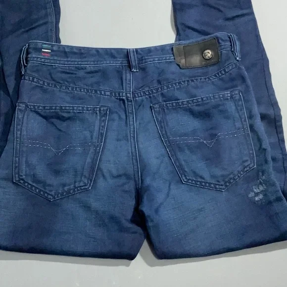 Diesel Buster 0665T Reg slim-Tapered Men’s Jeans size 31x32 - Picture 7 of 16